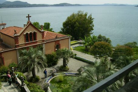 Historická záhrada Isola Bella na jazere Laggo Maggiore v Taliansku