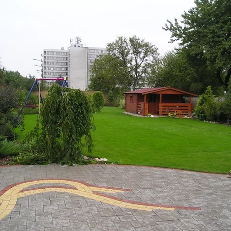 rozvoľnená záhrada rozvoľnená záhrada